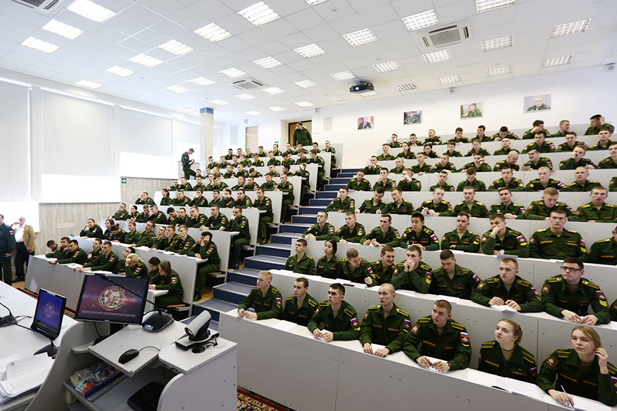 Военное образование на гражданской службе